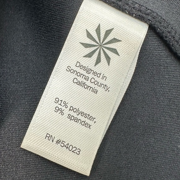 Athleta Black and Gray Sweatshirt - Picture 5 of 14